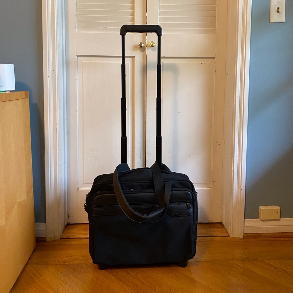 Briggs & Riley MRH531 Huntington Black 16” Wheeled Laptop Briefcase CarryOn